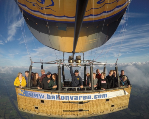 Ballonvaart vanaf Laren naar Hengelo Gelderland met BAS Ballon